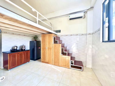 NGAY KHÚC GIAO ÂU CƠ LẠC LONG QUÂN, PHÒNG 25M2 GIÁ HẤP DẪN FULL NT