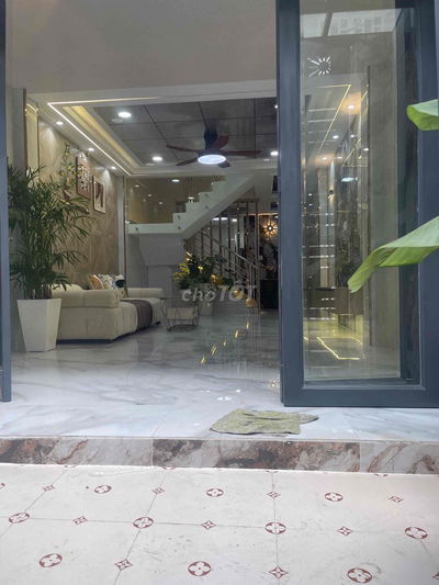 NHÀ 4 TẦNG Q6 -gần Chợ Phú Lâm - Hẻm Thông 110 Bà Hom