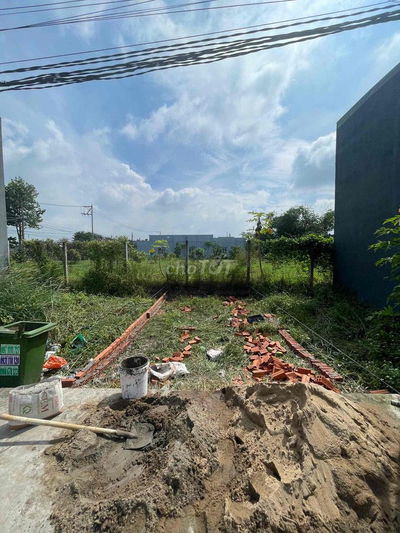 Bán nhanh đất thổ cư 225tr 4 -10m ở gần chợ Mỹ Hạnh Nam ko quy hoạch