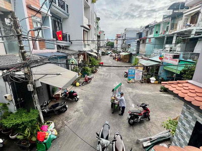 🌟 BÁN NHÀ 2 TẦNG BTCT - XE TĂNG ĐỖ CỬA - HÀNG HIẾM *** QUẬN 4 🌟