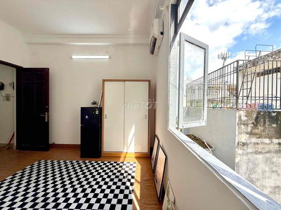 CĂN HỘ STUDIO SIÊU NHIỀU ÁNH SÁNG NGAY ĐH VLU CS3