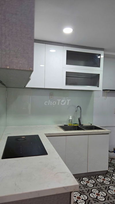 Cho Thuê Căn 2PN 1WC Lầu 8 Full NT C.Cư 41Bis 115 Tân Cảng P25 BT