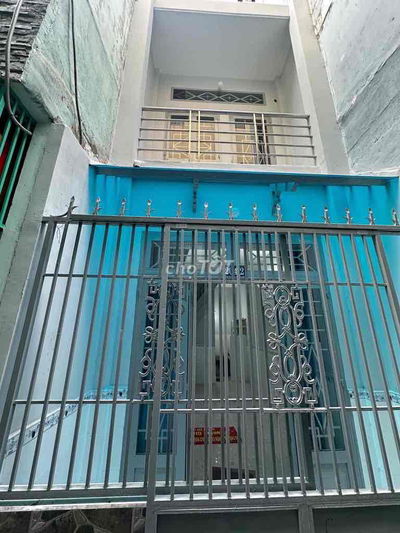 Nhà NC Đường Hoàng Văn Thụ - Q. Tân Bình- 3 x 9 m - Giá: 8 Triệu(TL)