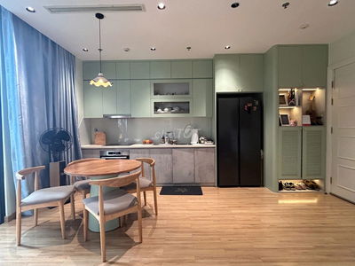 BÁN 2PN VINHOMES GOLDEN RIVER Q1 69M2 NT ĐẸP, SẴN SỔ, GIÁ 14,2 TL