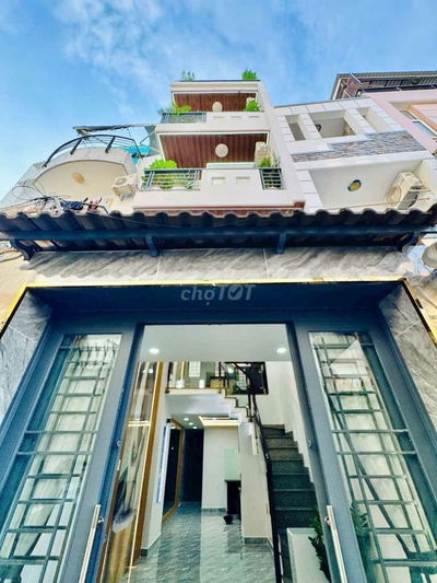 ĐẲNG CẤP NHẤT Q.3 - 4 TẦNG - 29.4M2 - HẺM 3M - CHỈ 4.7 TỶ