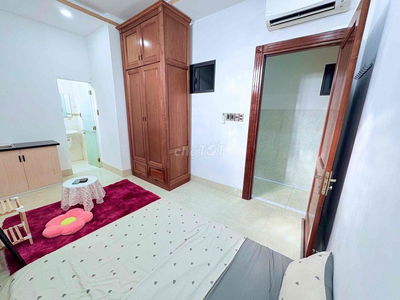 PHÒNG NHÀ MỚI NGAY HOÀNG HOA THÁM Quận Bình Thạnh