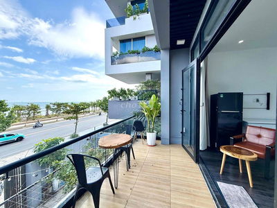 Cho thuê nhà sân vườn 3 phòng ngủ view biển Sơn Trà 200m2
