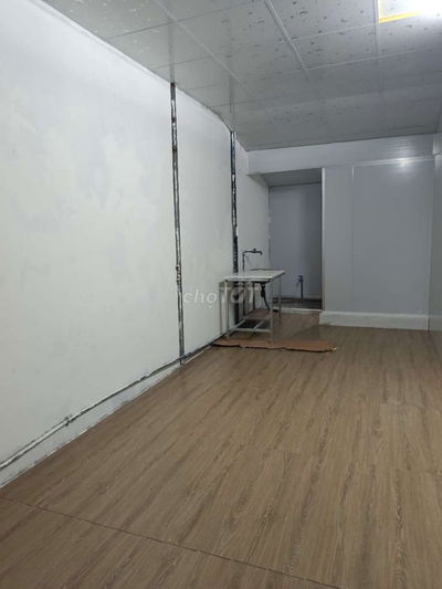 Phòng cho thuê Vườn Lài, giờ tự do.