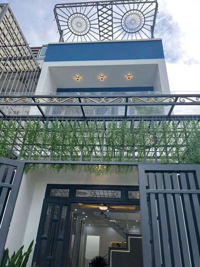 NHÀ MỚI ĐẸP ĐÚC KIÊN CỐ ĐƯỜNG HUỲNH THỊ HAI PHƯỜNG TRUNG MỸ TÂY . Q12