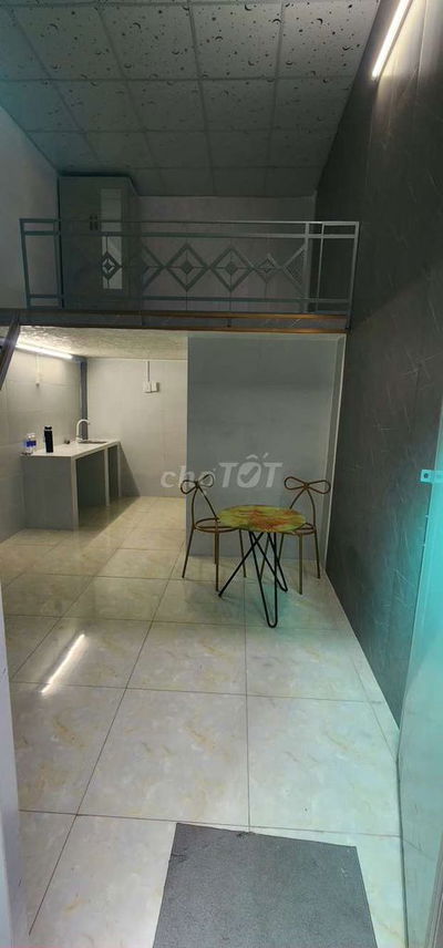 Phòng ngay chân cầu bình triệu 2 giáp bình thạnh bến xe miền đông cũ