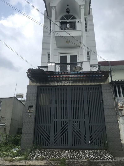 Nhà Bán, Bưng Ông Thoàn, Khu CNC hẻm nhựa 3 tầng, 4,2x16, 6 tỷ nhỉnh