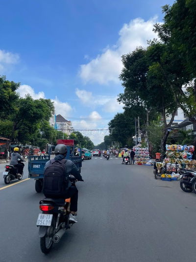 CHO THUÊ 2 Nhà MẶT TIỀN Kinh doanh Đặng Thùy Trâm rộng 30m, Bình Thạnh