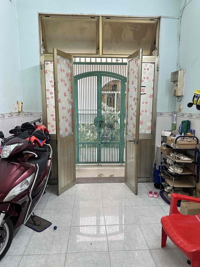 Nhượng lại HĐ thuê nhà 2PN2WC gần cầu Chà Và