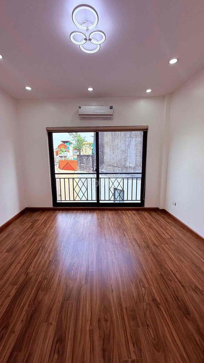 HÀNG HIẾM !!! TRUNG TÂM BA ĐÌNH - NHÀ MỚI ĐẸP Ở NGAY - TIỆN ÍCH KHÔNG