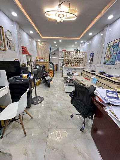 Giáp Tên Lửa, 2 tầng, 44m2, nhỉnh 4 tỷ