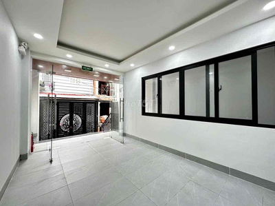 Chính Chủ Cho Thuê Mặt Bằng Kinh Doanh ( 40m2 ) Quận 10