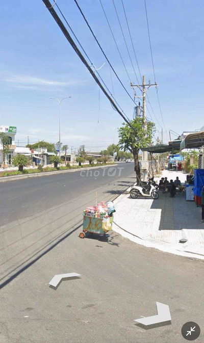 Bán nhà Mặt Tiền đường nhựa 10m, cách biển Long Hải chỉ 700m.