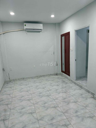 Share phòng dư trong nhà nguyên căn ( chỉ share cho  1 nữ)