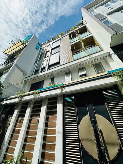 BÁN NHÀ HXH DƯƠNG BÁ TRẠC, xây dựng 5 tầng, (4m3 x 16m).Khu Vip Quận 8