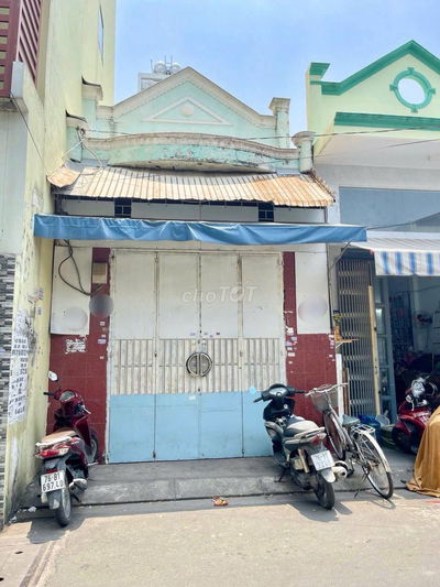 Bán nhà 2 sẹc đường Lê Thúc Hoạch, giá 7,9 tỷ