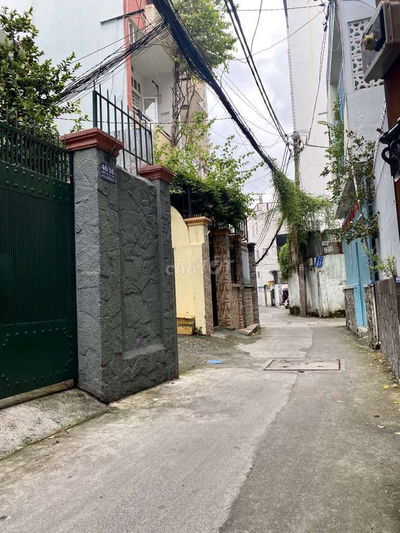 NHÀ VỊ TRÍ VIP ĐƯỜNG NHIÊU TỨ PHÚ NHUẬN SÁT PHAN XÍCH LONG(6×7,2)