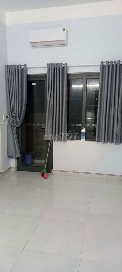 Cho thuê phòng trọ đường Châu Văn Liêm, gần Vũ Trường Phương Đông