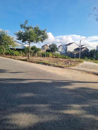 Cần bán lô góc 2 mặt tiền đường 22m - biển Cửa Đại HỘI AN