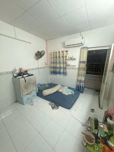 Nhà nhỏ hiếm bán Phan Văn Trị, 21m2, trệt lầu nhỉnh 2tỷ