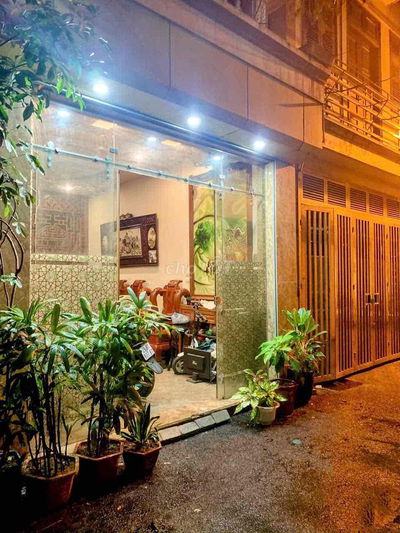 Cho thuê nguyên căn ngõ 53 Giáp Nhị