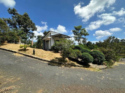 Ngộp nên bán lỗ nặng lô đất 1622m2 giá 300triệu có sẵn khuôn viên vườn