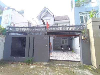 Cho thuê nhà Đường Số 22, Linh Đông, Thủ Đức, 8x15m, đường xe tải