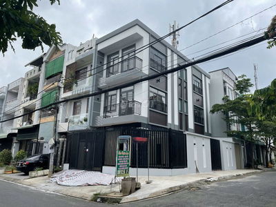 *** CĂN 2MT XỊN XÒ - 2C Hoàng Việt, Phường 4, Tân Bình