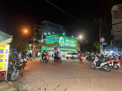 Bán Căn Góc 2 Mặt Tiền Bình Tiên & Vân Thân Quận 6