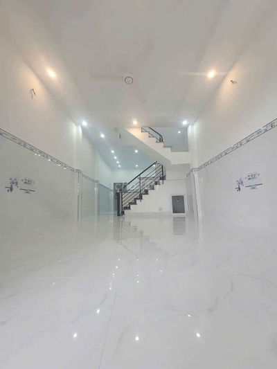 30 m ra gò ô môi 2 tầng  gần chợ gần nam long trấn trường