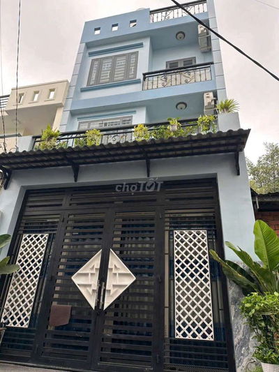 Nhà phố 3Tầng, Q12-DT:5x18m Đườg lớn vào /ngắn hẻm lớn,chủ xây ở, chắc