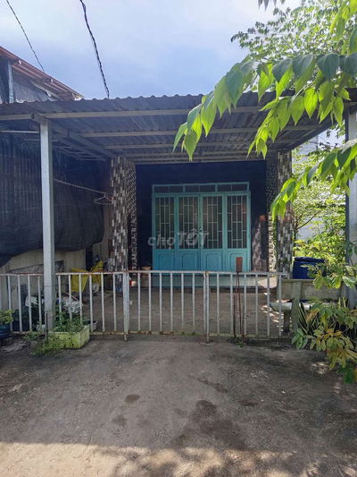 Cần bán đất thổ cư có nhà xây sẵn