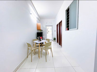 CĂN HỘ 2PN MỚI 100% BAN CÔNG LỚN - KẾ ETOWN CỘNG HÒA - QUẬN TÂN BÌNH