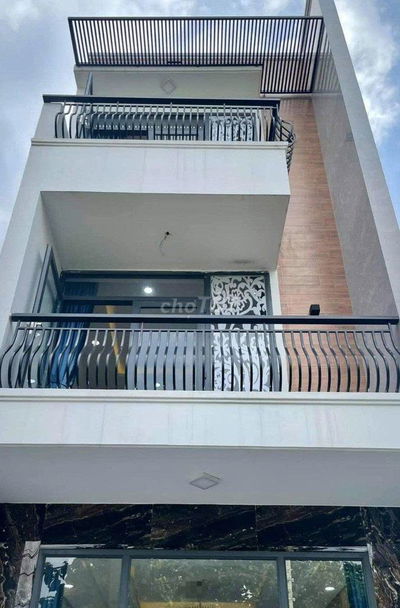 Cần cho thuê nhà HXH 498/4A Lê Hồng Phong P.1 Q.10.