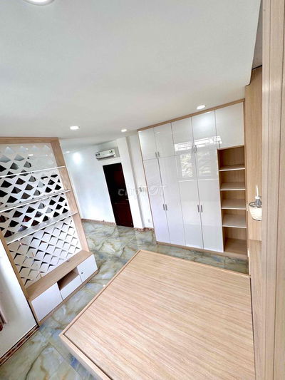 CĂN HỘ DỊCH VỤ 32m SIÊU YÊN TĨNH GẦN VINCOME, ĐH NGÂN HÀNG - THỦ ĐỨC