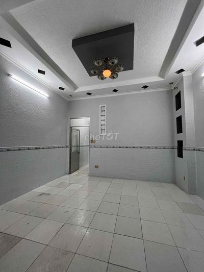 Cho thuê nhà c4 2pn/1wc hẻm đường 2 Tăng Nhơn Phú B Quận 9 giá 7,5tr