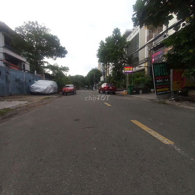 BÁN BIỆT THỰ 12X21 Đ.SỐ 8 KHU TÊN LỬA.BÌNH TRỊ ĐÔNG B. QUẬN BÌNH TÂN.