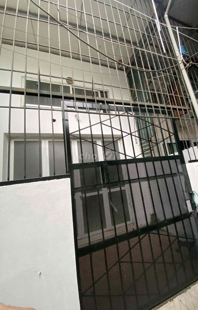 BÁN ĐẤT TẶNG NHÀ