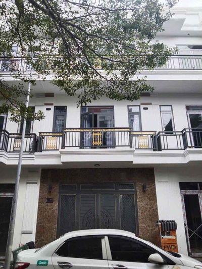 Cho thuê nhà nguyên căn diện tích sử dụng 180m2