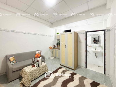 Khai Trương CHDV Tiện Đi Lại IUH,VLU