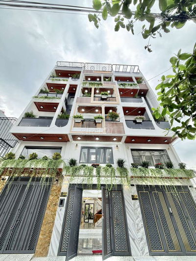 Siêu phẩm 4m x 25m. 4 tầng sân vườn Full NT 1/Hẻm nhựa 8m Đường TCH 18