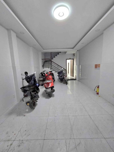 Bán CHDV thu nhập 40tr tháng, 59m2 ngang 4m3 Trung Tâm Tân Định Q1