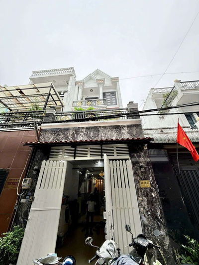 Bán nhà 4x18m đúc 3 lầu hẻm 5m Lâm Thị Hố Tân chánh hiệp