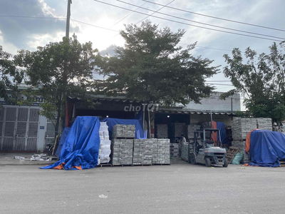 BÁN NHÀ XƯỞNG TRONG CHỢ ĐẦU MỐI NGUYỄN THỊ SÓC