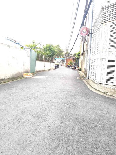 Gấp bán nhà gần ngã tư  Luỹ Bán Bích 76m² Giá chỉ: 5.98t