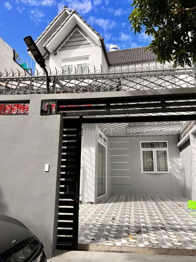 Nhà nguyên căn đường số 24 Linh Đông, rộng rãi tiện ở kinh doanh